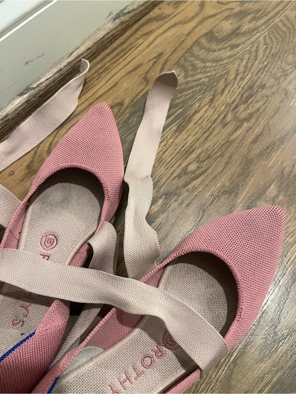 Rothy's Pink Pointed Toe Adjustable Straps Bow Size 8 - Picture 6 of 6
